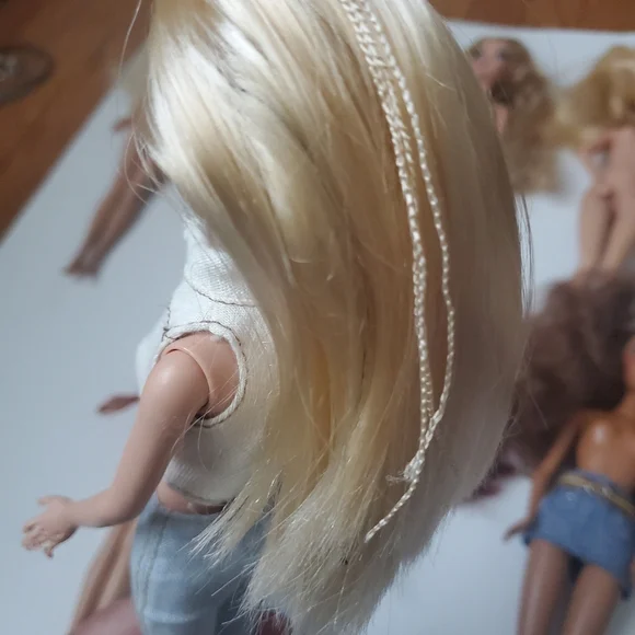 My SCENE VINTAGE DOLL 19991st edition8 piece doll collectionMY SCENE 1999.